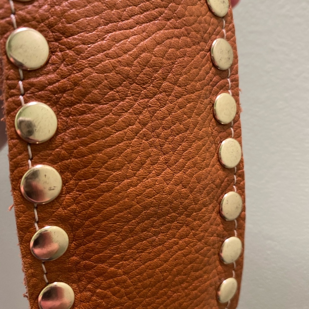 Handmade California leather studded purse - Picture 5 of 7